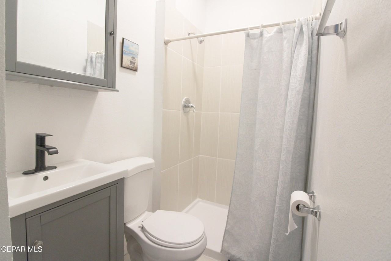 803 Upson Dr #1 - Photo 6 of 6