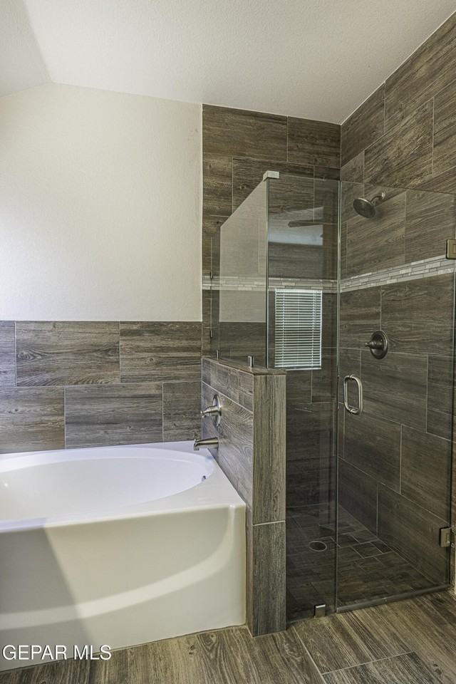 13852 October Sky Ct - Photo 3 of 22