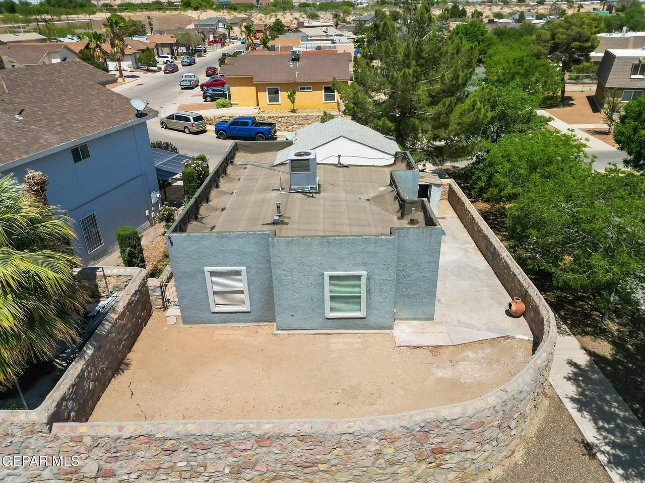 9127 Texas Red Dr - Photo 2 of 20