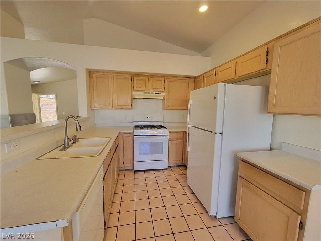 8020 Hurricane Cove Ct #0 - Photo 4 of 26