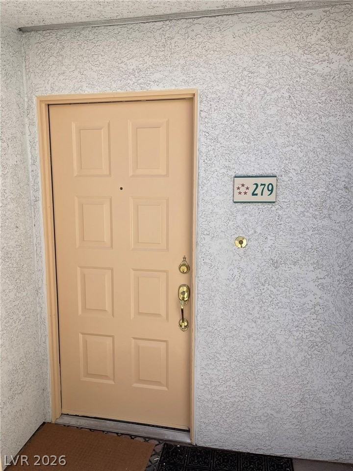 8452 Boseck Dr #279 - Photo 4 of 31