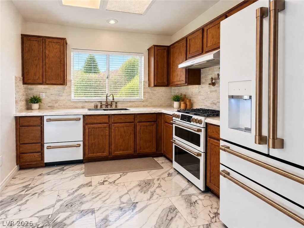 8613 Villa Ridge Dr - Photo 2 of 19