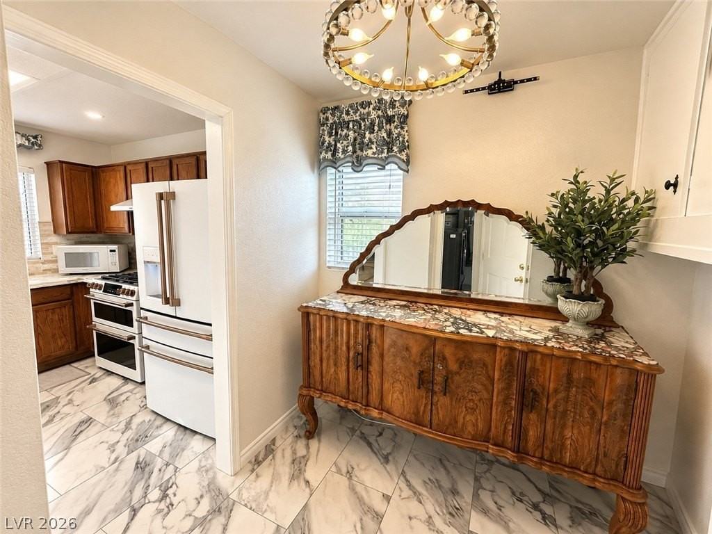 8613 Villa Ridge Dr - Photo 3 of 19