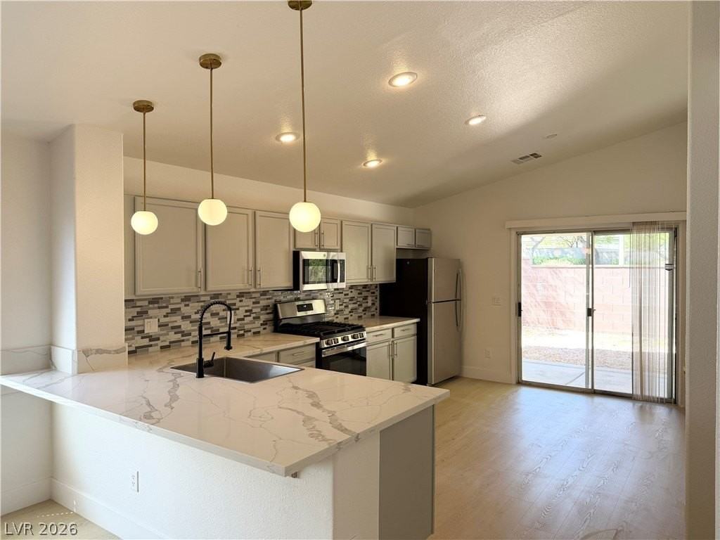 10510 Perfect Peace Ln - Photo 4 of 25