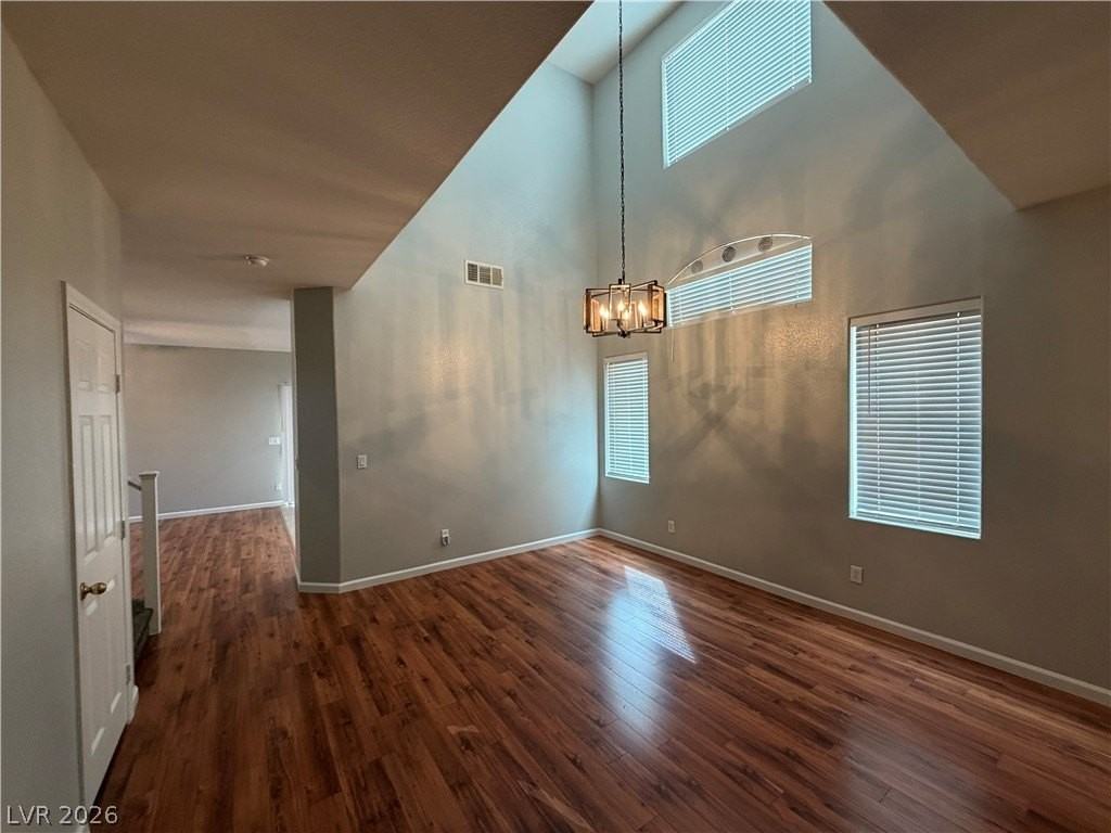 3570 Chelsea Grove St - Photo 7 of 50
