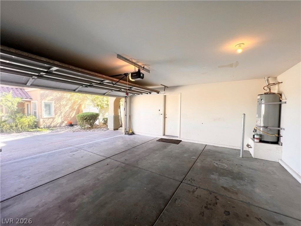 6067 W Dewey Dr - Photo 2 of 43