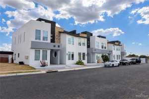 featured image of 1301 Morwil St #10