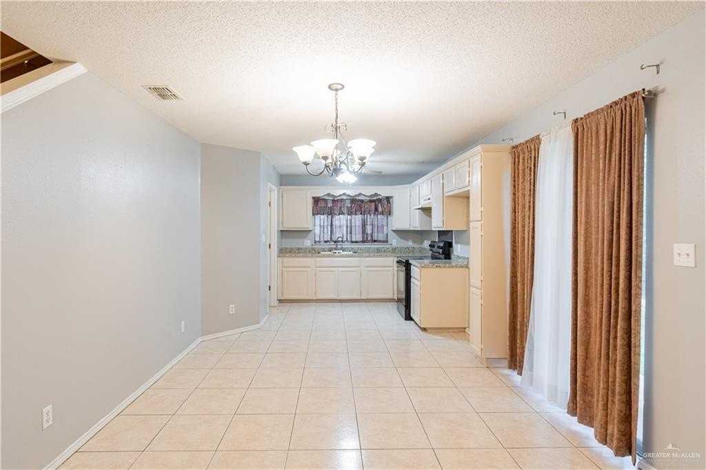 3100 Princeton Ave - Photo 5 of 21