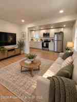 featured image of 206 Oak St #3rdFL