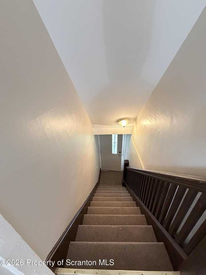 330 Hickory St #2 - Photo 7 of 8
