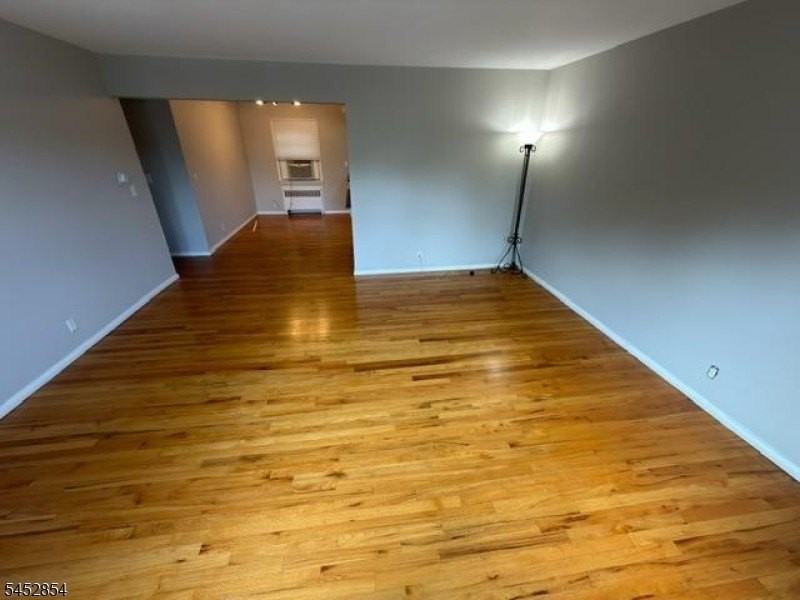 28 Chambers Ct - Photo 4 of 14