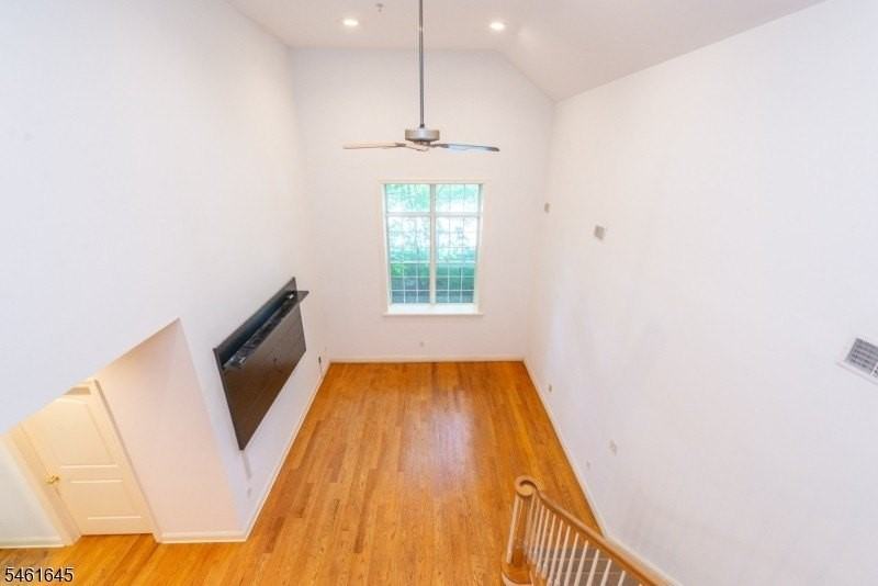 186 Walnut St #110 - Photo 5 of 17