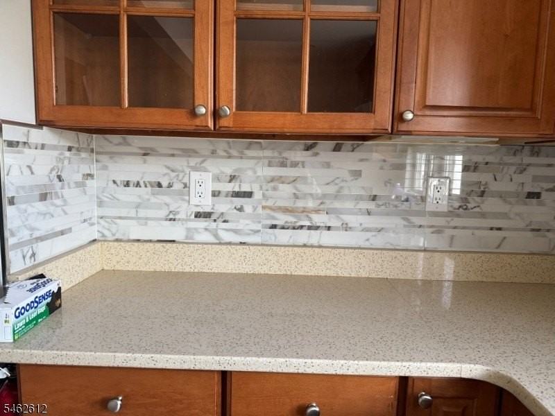 229 Thomas Ave - Photo 3 of 11