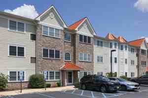 featured image of 1400 Saint Georges Ave #105