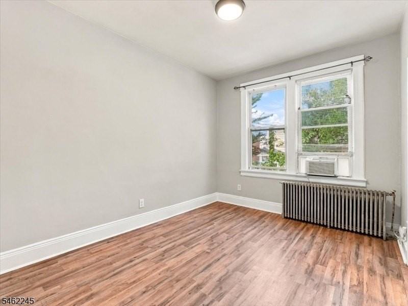 53 Ocean Ave #2L - Photo 4 of 13