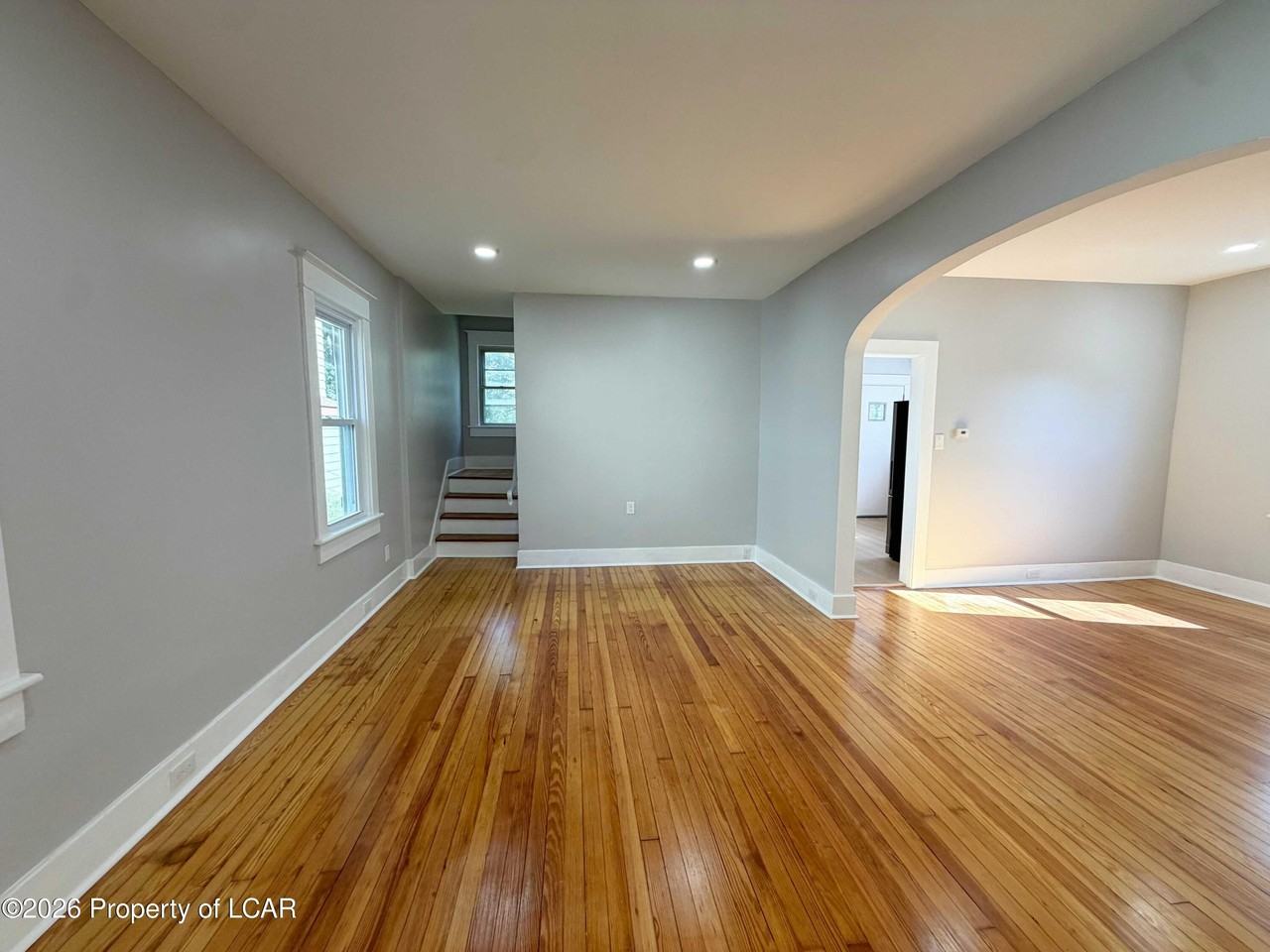 636 Wheeler Ave - Photo 2 of 23