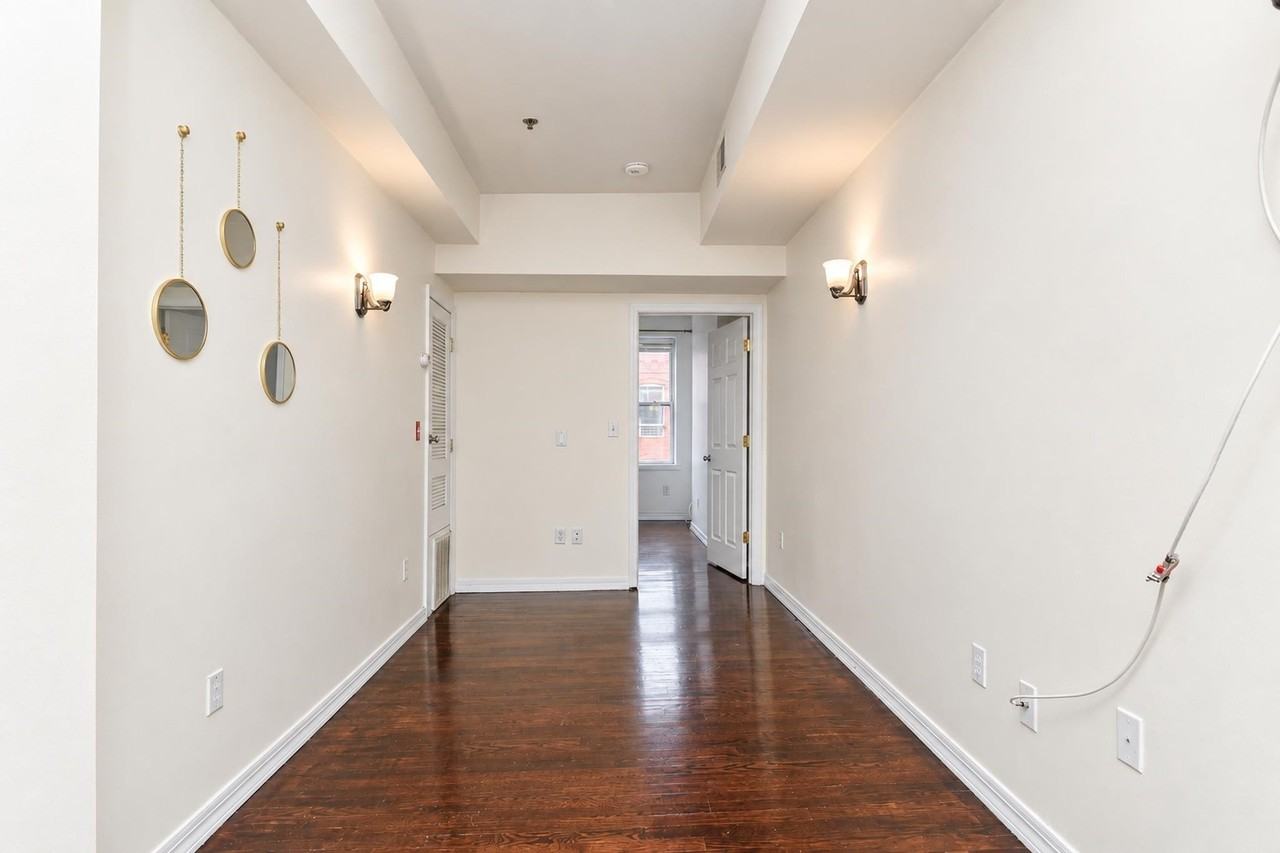 231 Grand St #4L - Photo 2 of 15