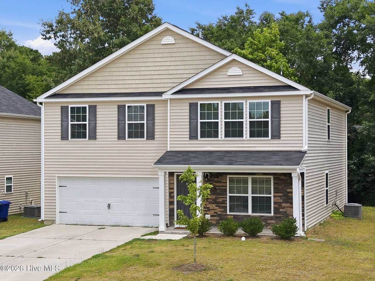 4561 Sandstone Dr - Photo 2 of 36