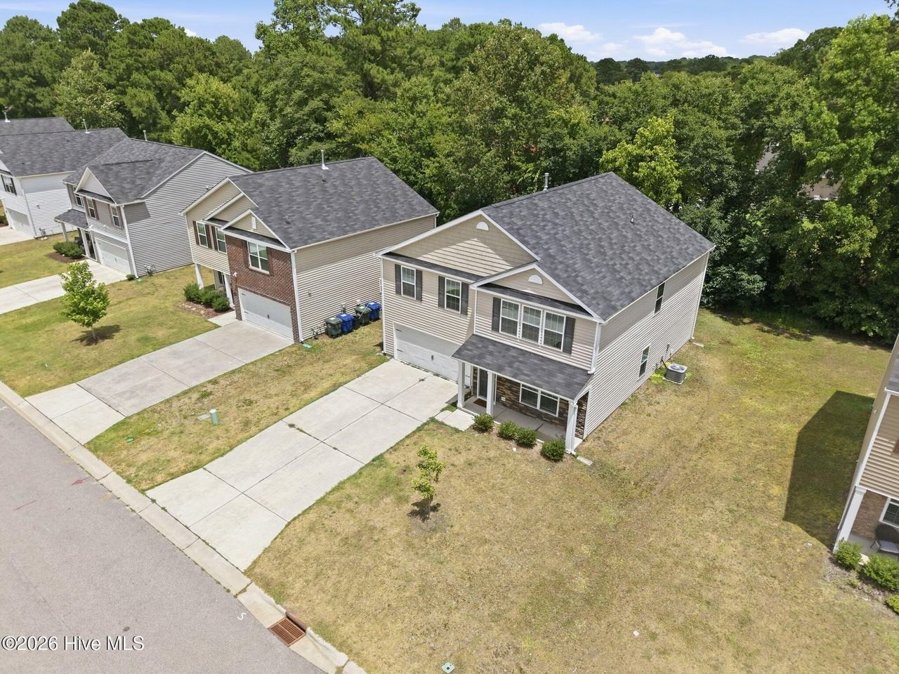 4561 Sandstone Dr - Photo 4 of 36