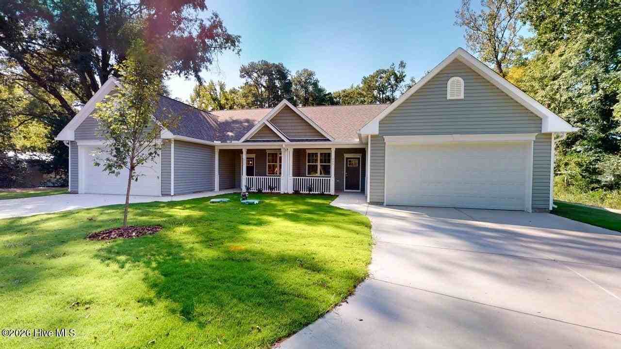 209 N Alma St - Photo 2 of 44