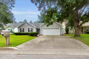 146 Monterey Cir - Photo 1 of 1