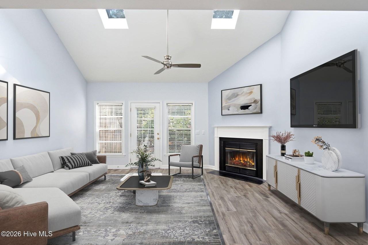 6211 Wrightsville Ave #102 - Photo 4 of 50