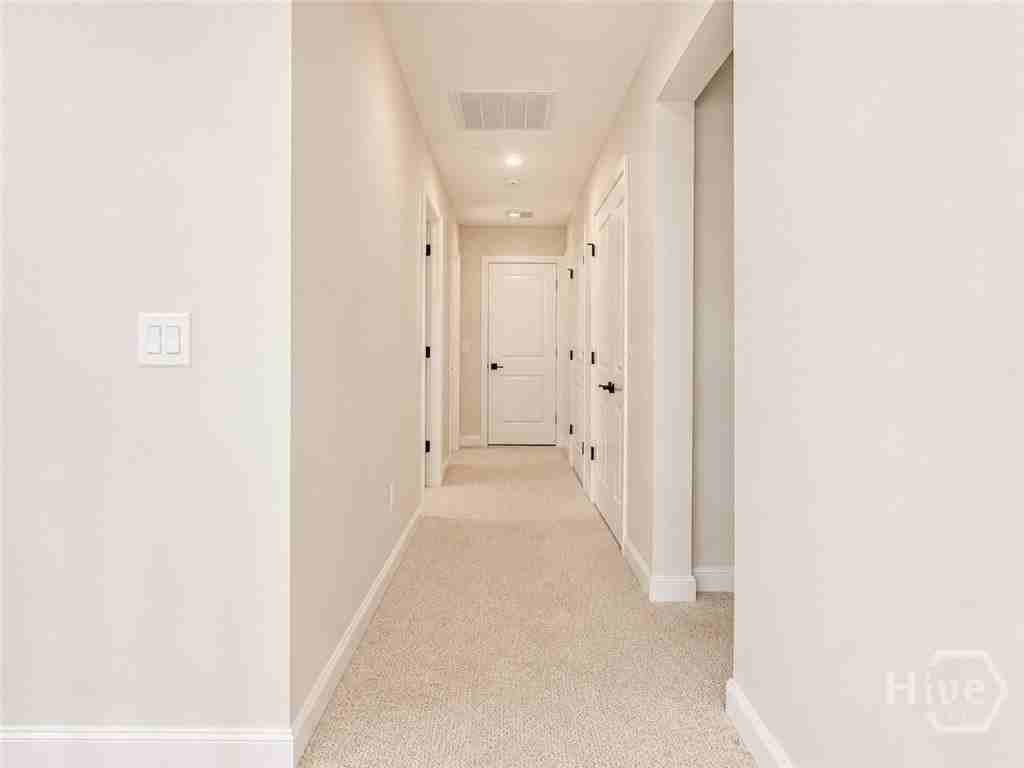 136 Mage Street - Photo 7 of 26