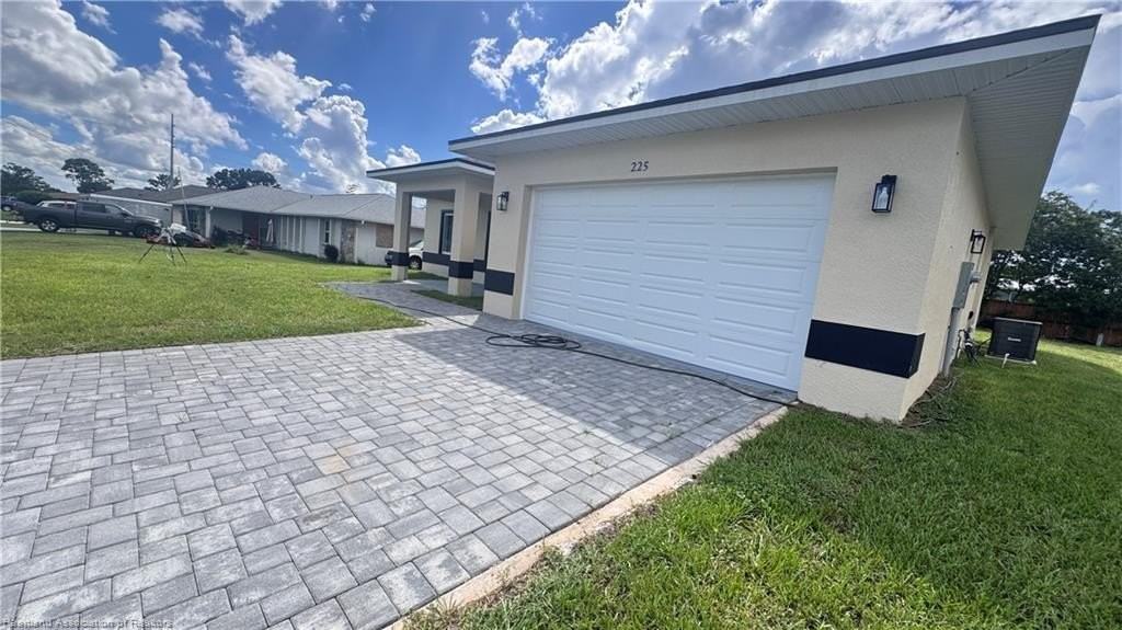 225 Triumph Dr - Photo 4 of 41
