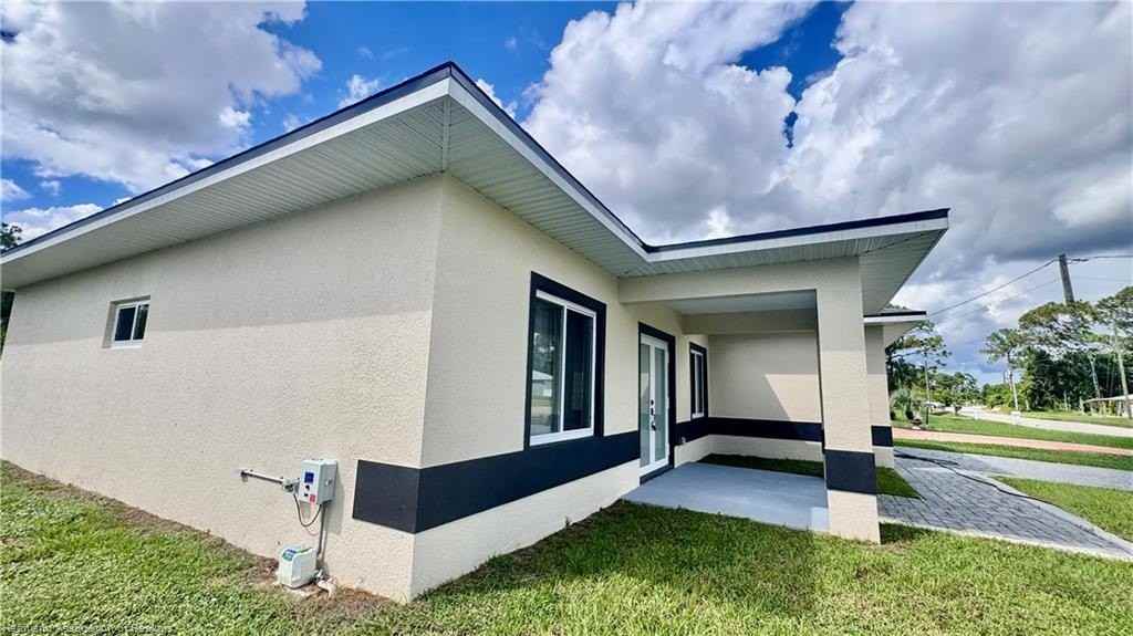 225 Triumph Dr - Photo 6 of 41