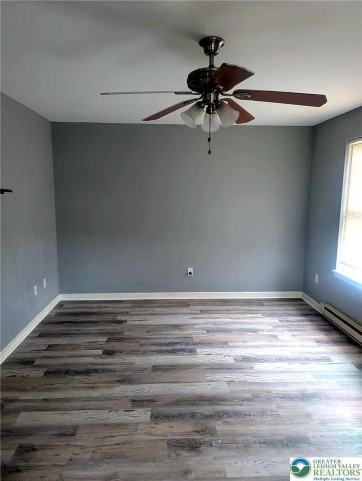 503 Kingwood St #B - Photo 2 of 10