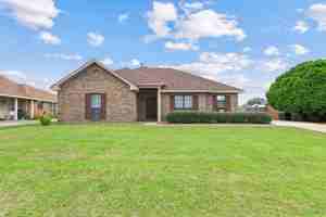 featured image of 727 Sweet Ridge Rd