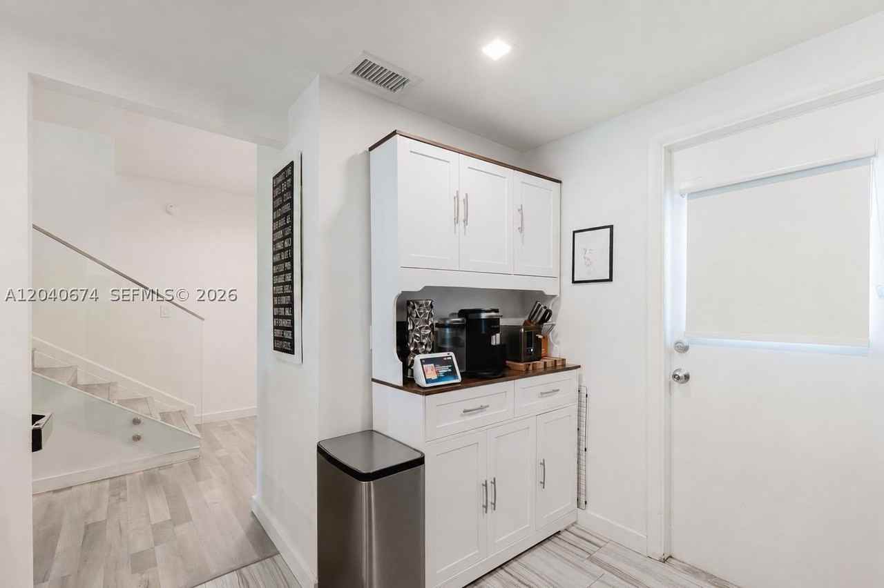 3745 Ne 171st St #27 - Photo 7 of 18