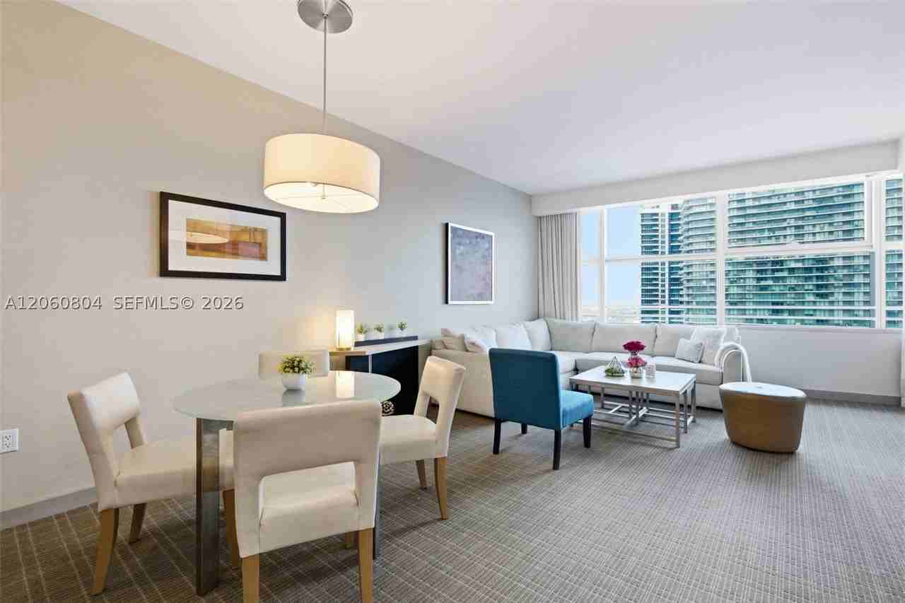 1395 Brickell Ave #2902 - Photo 4 of 18