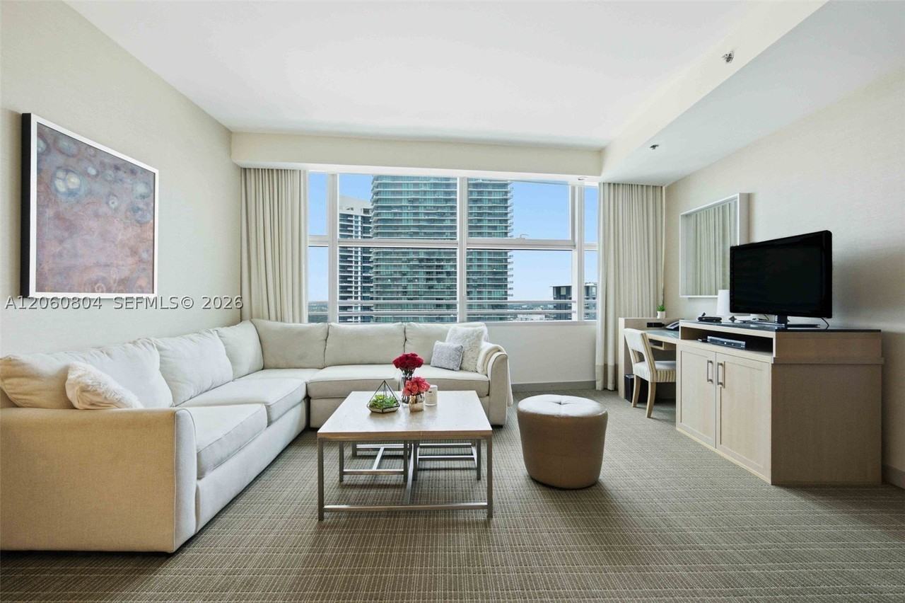 1395 Brickell Ave #2902 - Photo 5 of 18