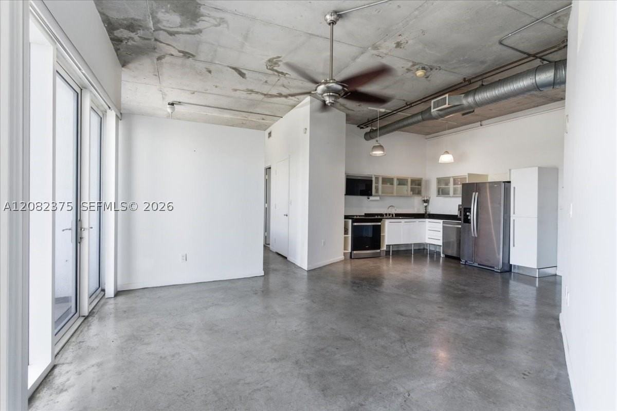 Nw South River Dr #806 - Photo 3 of 22