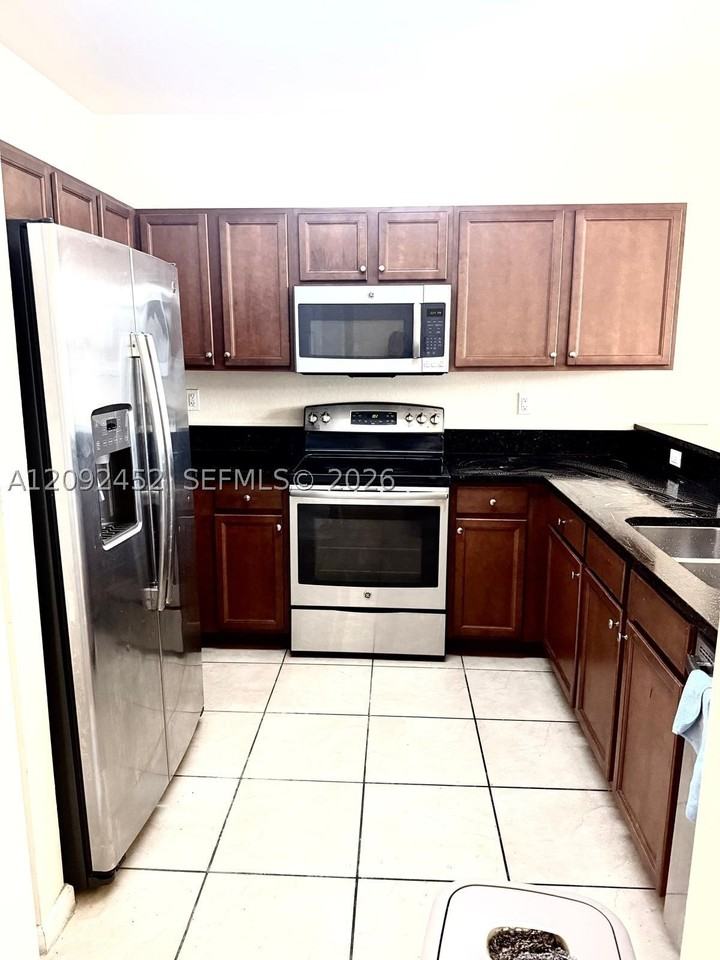 8620 Nw 97th Ave #215 - Photo 5 of 29