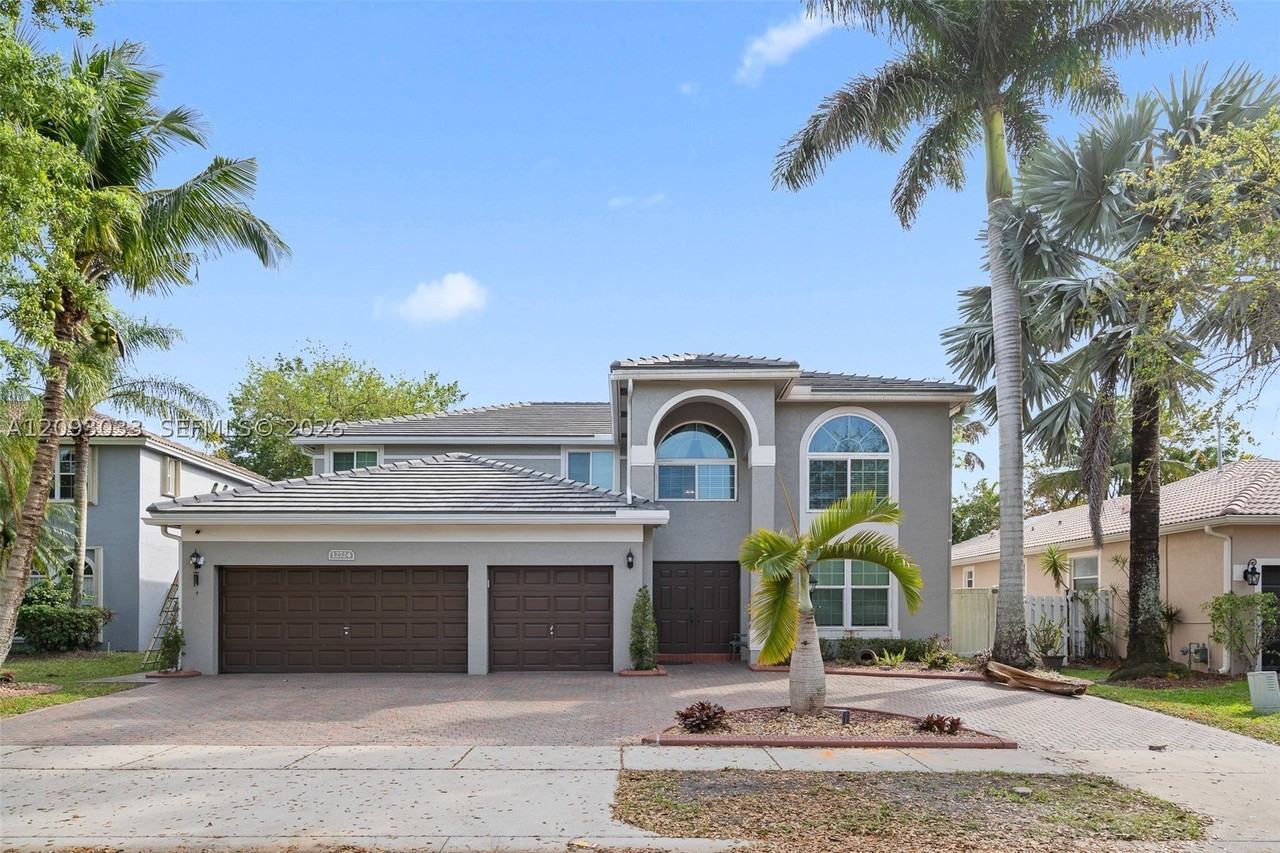 12724 Nw 18th Ct - Photo 2 of 47