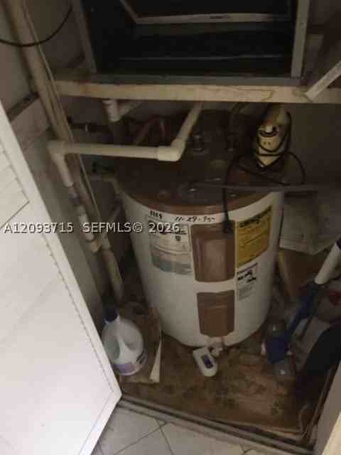 7080 Environ Blvd #227 - Photo 7 of 7