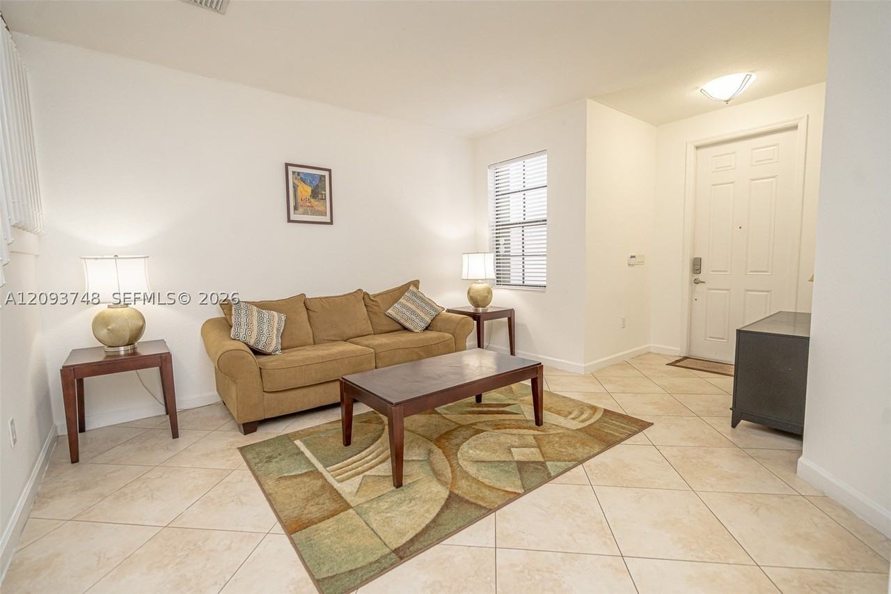 8815 Nw 116th Ct - Photo 3 of 40