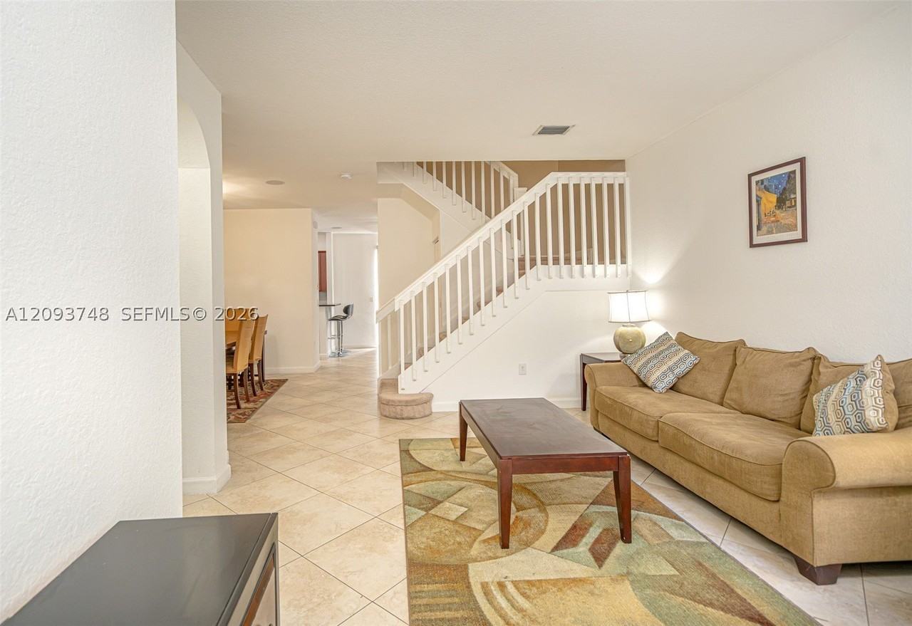 8815 Nw 116th Ct - Photo 2 of 40