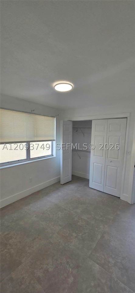 720 Nw 56th St #2 - Photo 7 of 9