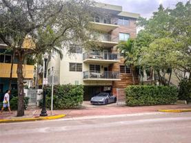 220 Washington Ave #4B - Photo 1 of 1
