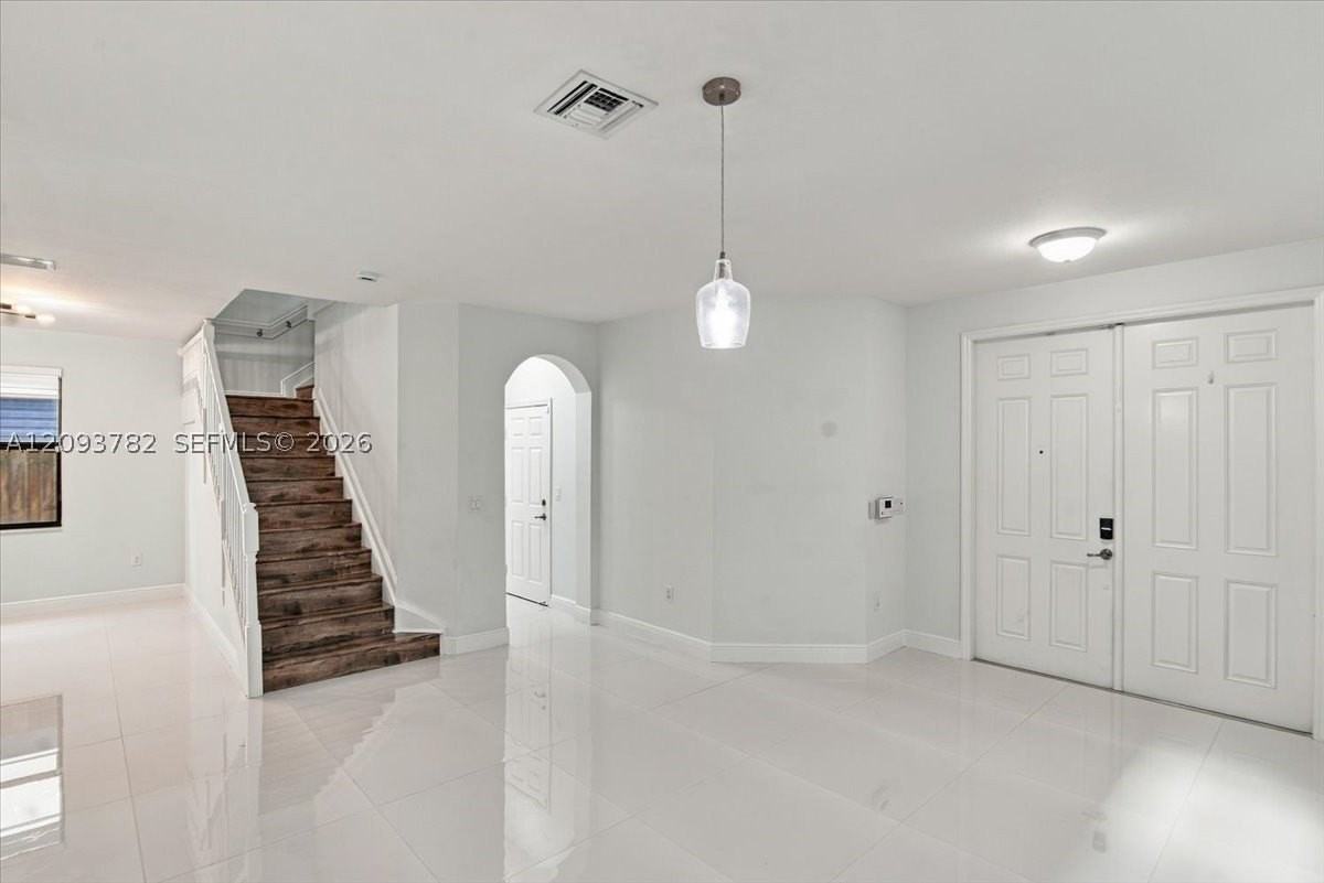 8770 Nw 99th Path #0 - Photo 6 of 50