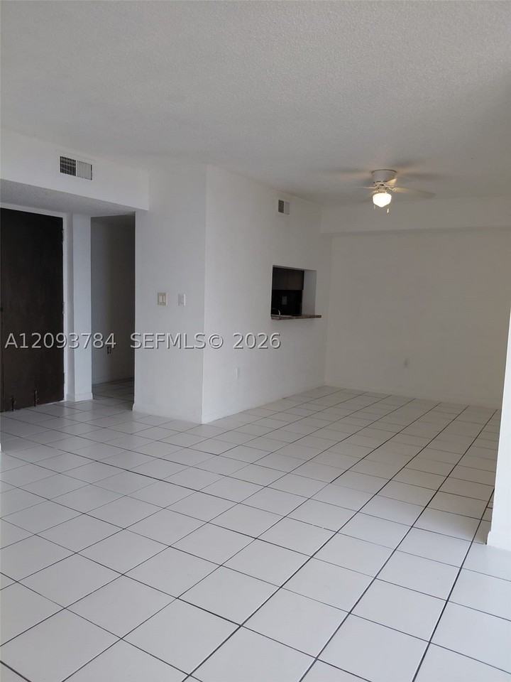 11790 Sw 18th St #429-3 - Photo 5 of 17