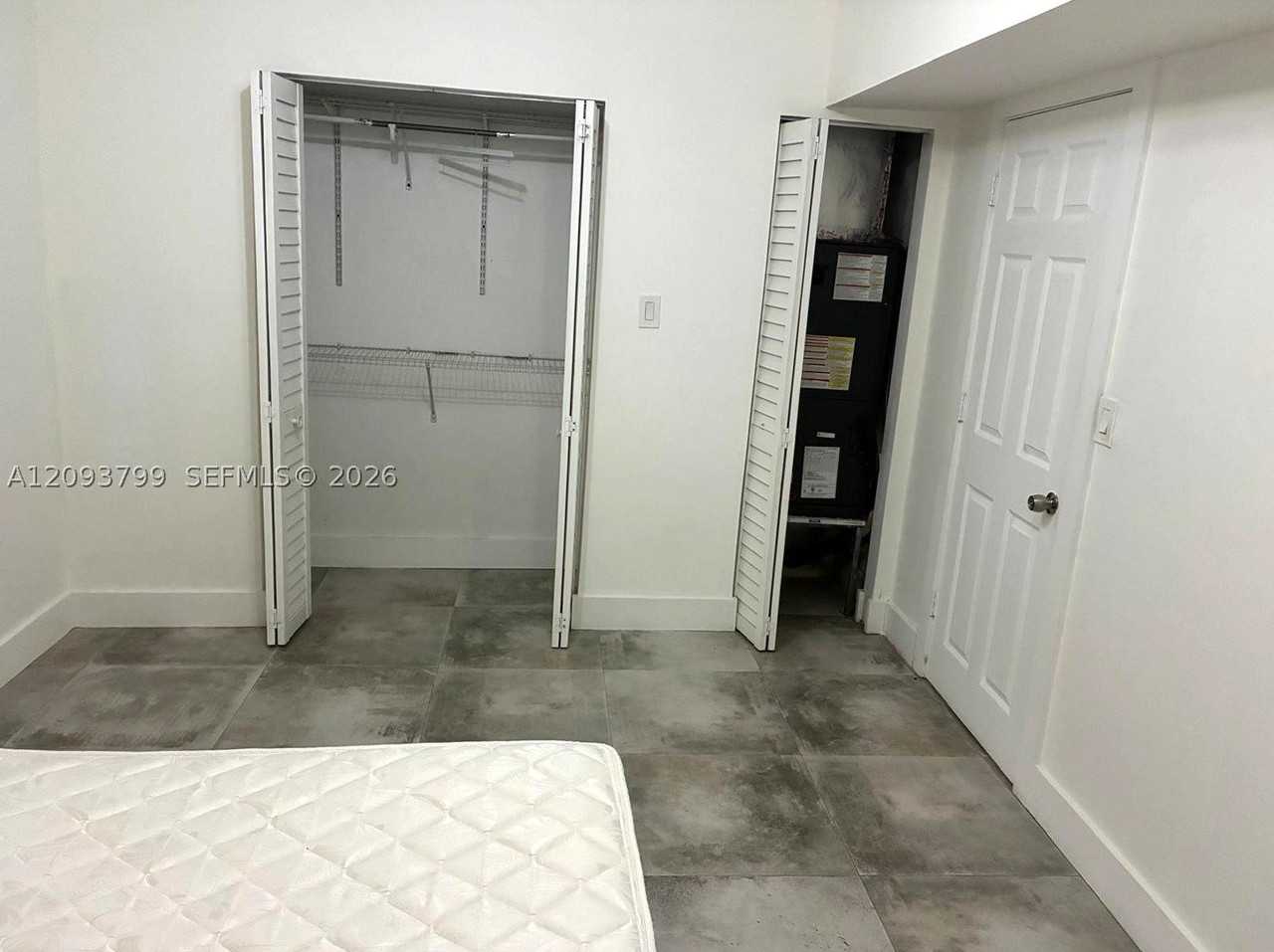 7191 Sw 16th St - Photo 5 of 10
