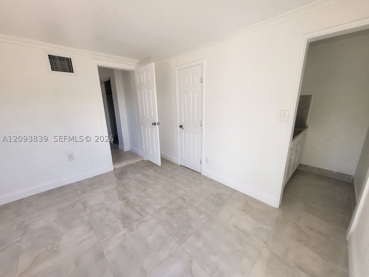 15320 Sw 298th Ter #15320 - Photo 4 of 6