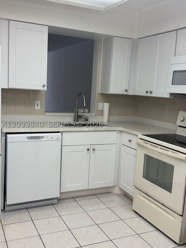 7591 Nw 1st St #403 - Photo 6 of 13
