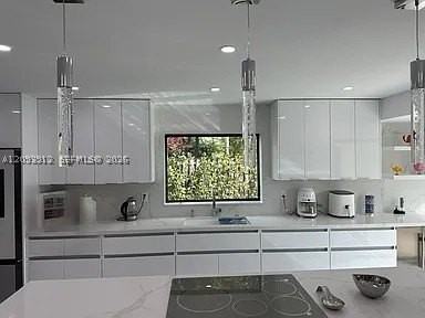 6711 Sw 127th Pl #0 - Photo 4 of 17