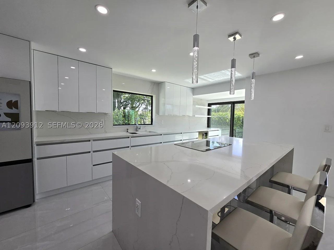 6711 Sw 127th Pl #0 - Photo 5 of 17