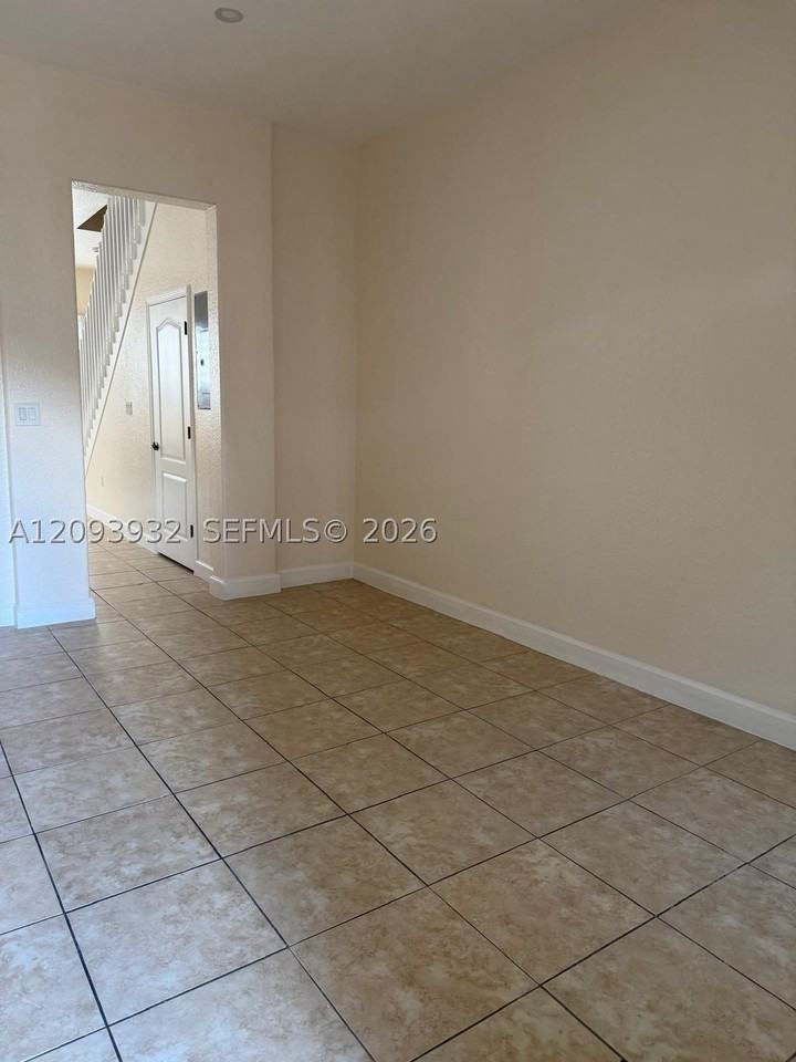14624 Sw 5th St #4-5 - Photo 7 of 28
